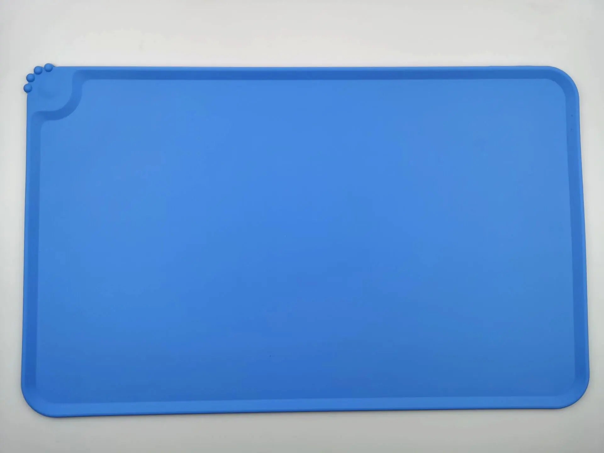 Large Silicone Pet Feeding Mat for Cats and Dogs - Pawluxe